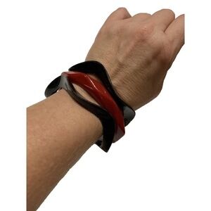 Wavy Chunky Bangle Bracelet Set Black Red Resin Sculptural Stackable 3 p Jewelry